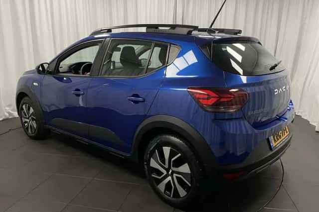 Dacia Sandero Stepway (2025) thumbnail 4