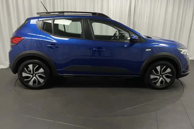 Dacia Sandero Stepway (2025) thumbnail 6