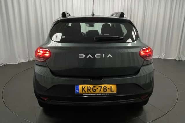 Dacia Sandero Stepway (2025) thumbnail 4
