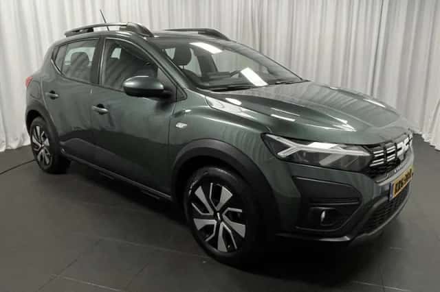 Dacia Sandero Stepway (2025) thumbnail 6