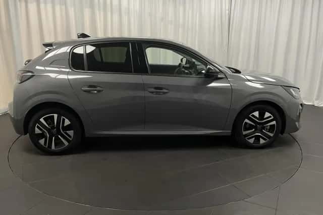Peugeot 208 (2024) thumbnail 2