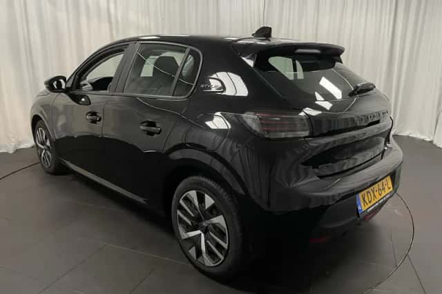 Peugeot 208 (2025) thumbnail 3