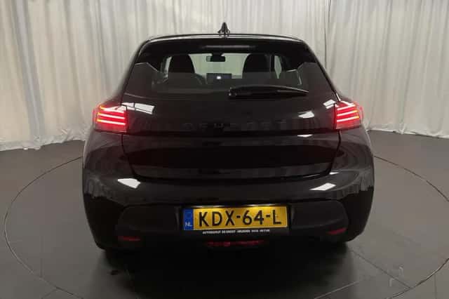 Peugeot 208 (2025) thumbnail 5