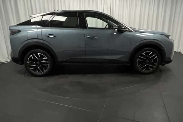 Peugeot 3008 (2024) thumbnail 5