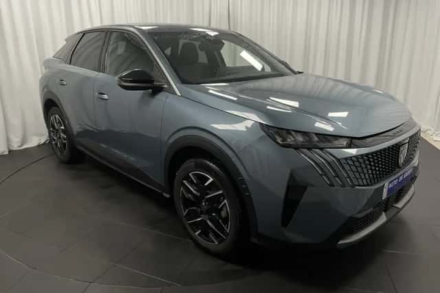 Peugeot 3008 (2024) thumbnail 6
