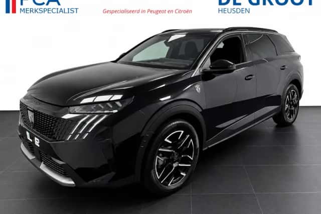 Peugeot 5008 (2025) thumbnail 1