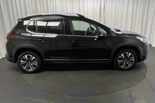 Peugeot 2008 (2018) thumbnail 6