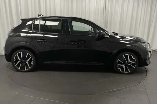 Peugeot e-208 (2024) thumbnail 6