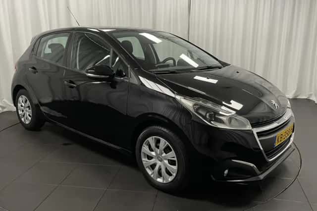 Peugeot 208 (2016) thumbnail 6