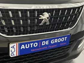 Peugeot 2008 (2018) thumbnail 9