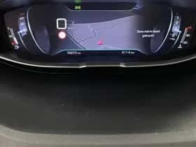Peugeot 3008 (2017) thumbnail 124