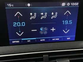 Peugeot 3008 (2017) thumbnail 37