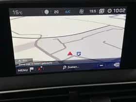 Peugeot 3008 (2017) thumbnail 38