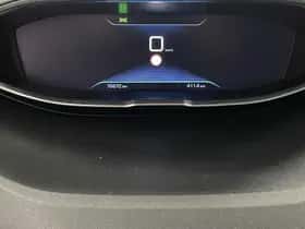 Peugeot 3008 (2017) thumbnail 49