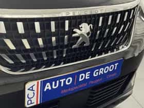 Peugeot 3008 (2017) thumbnail 8