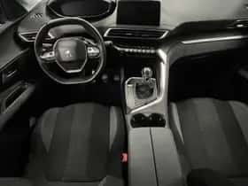 Peugeot 3008 (2017) thumbnail 94