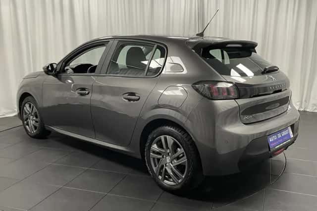 Peugeot 208 (2022) thumbnail 3
