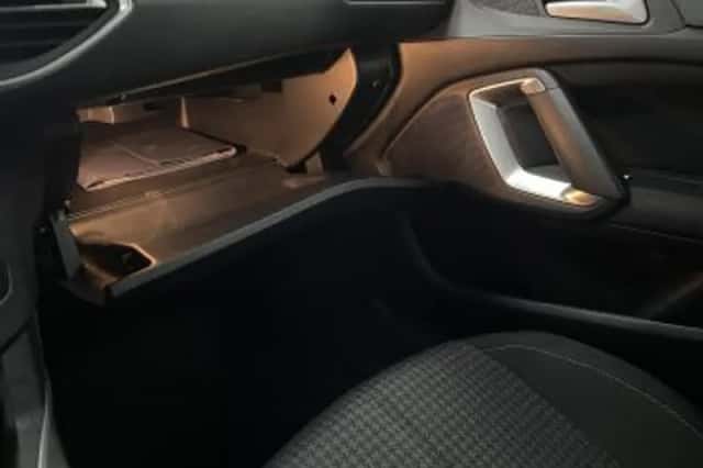 Peugeot 308 (2021) thumbnail 107