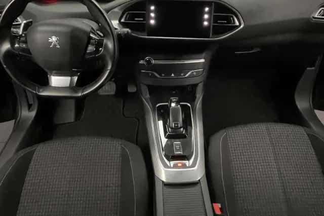 Peugeot 308 (2021) thumbnail 15