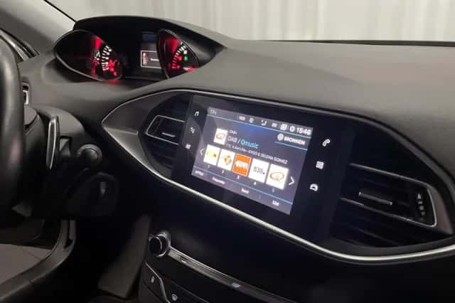 Peugeot 308 (2021) thumbnail 20