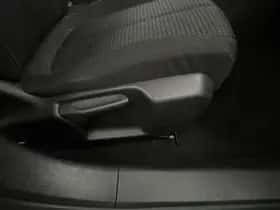 Peugeot 308 (2021) thumbnail 82