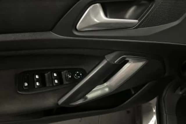 Peugeot 308 (2021) thumbnail 84