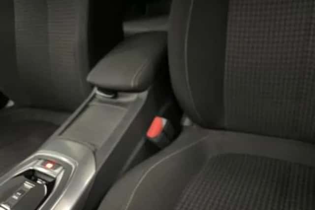 Peugeot 308 (2021) thumbnail 89