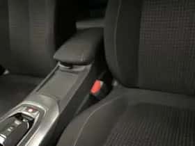 Peugeot 308 (2021) thumbnail 89