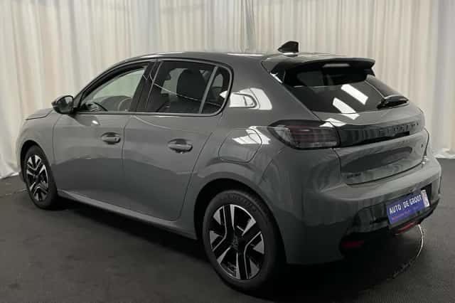 Peugeot 208 (2024) thumbnail 3