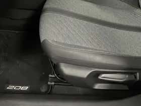 Peugeot 208 (2024) thumbnail 34