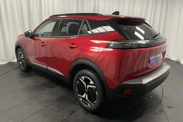 Peugeot 2008 (2024) thumbnail 3