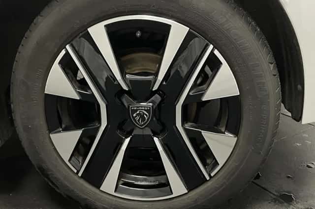 Peugeot 208 (2024) thumbnail 4