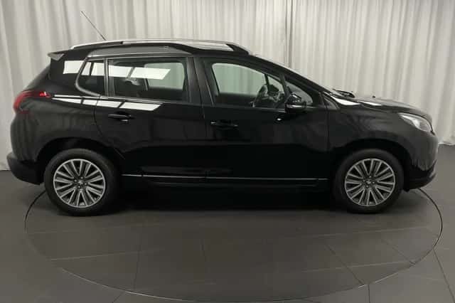 Peugeot 2008 (2018) thumbnail 5
