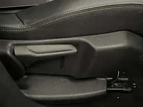 Peugeot 3008 (2020) thumbnail 102