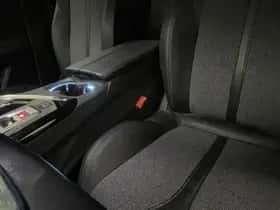 Peugeot 3008 (2020) thumbnail 107