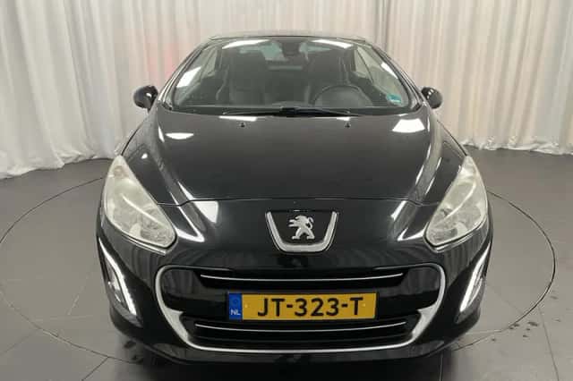 Peugeot 308 (2011) thumbnail 6