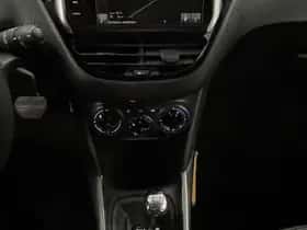 Peugeot 2008 (2016) thumbnail 35