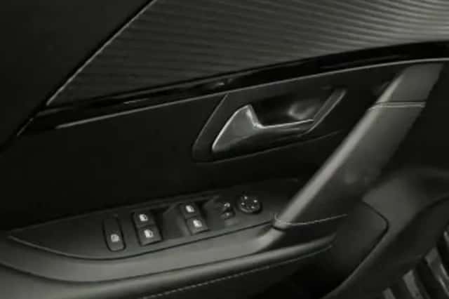 Peugeot 208 (2023) thumbnail 101