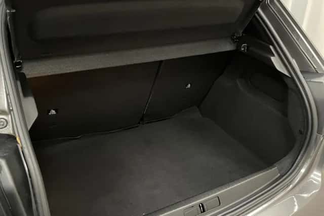 Peugeot 208 (2023) thumbnail 18