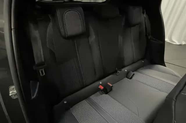 Peugeot 208 (2023) thumbnail 22