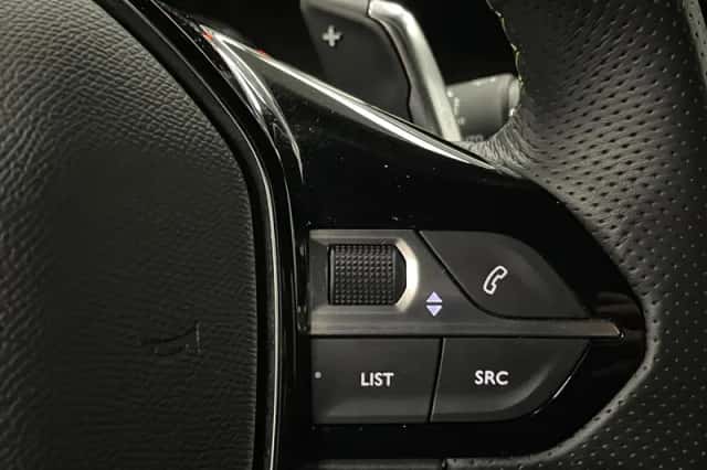 Peugeot 208 (2023) thumbnail 37