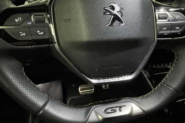 Peugeot 208 (2023) thumbnail 38