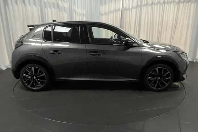 Peugeot 208 (2023) thumbnail 5