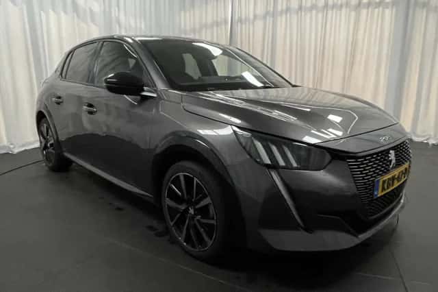 Peugeot 208 (2023) thumbnail 6