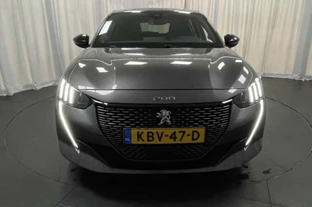 Peugeot 208 (2023) thumbnail 7