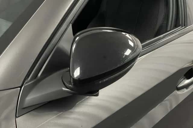 Peugeot 208 (2023) thumbnail 10