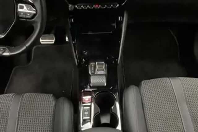 Peugeot 208 (2023) thumbnail 95