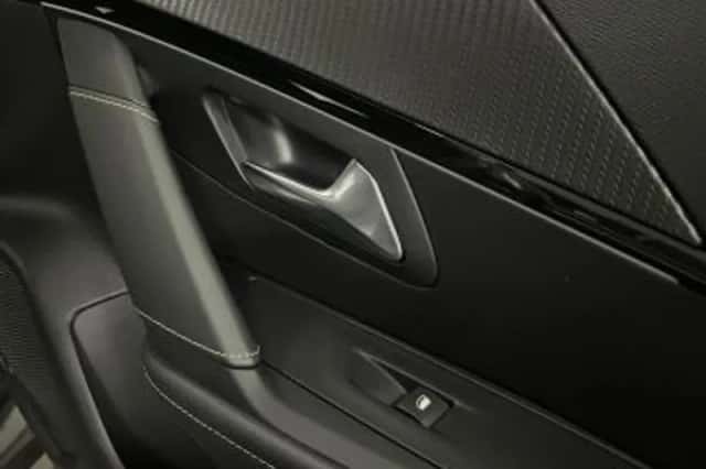 Peugeot 208 (2023) thumbnail 97
