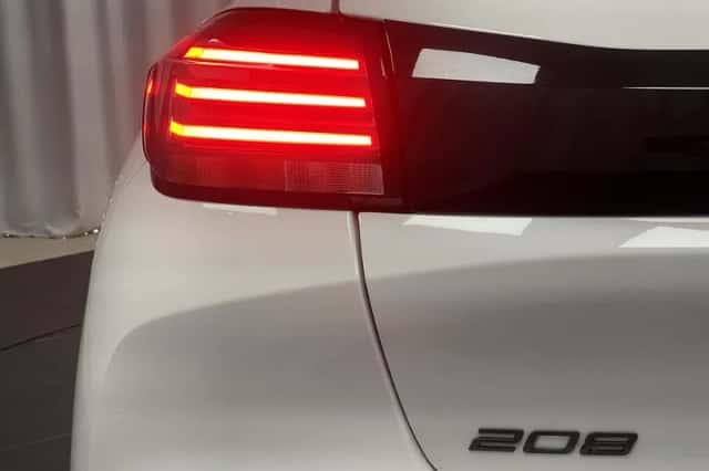 Peugeot 208 (2024) thumbnail 13
