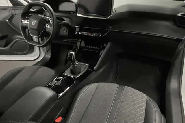 Peugeot 208 (2024) thumbnail 18